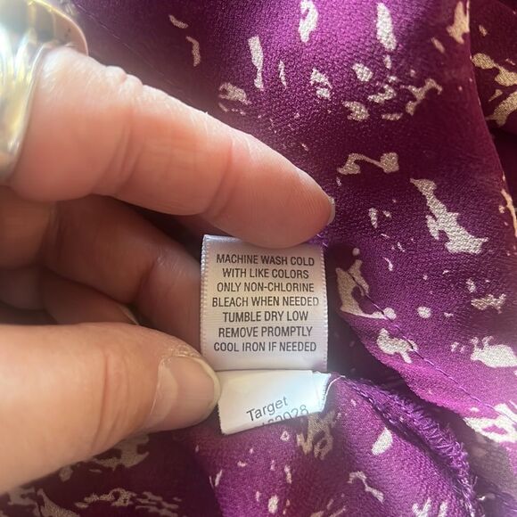 Converse Semi-Sheer Burgundy & Tan Print Tunic Blouse - Picture 9 of 9